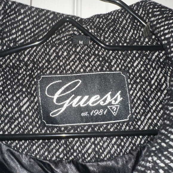 Guess jacket - Picture 2 of 2